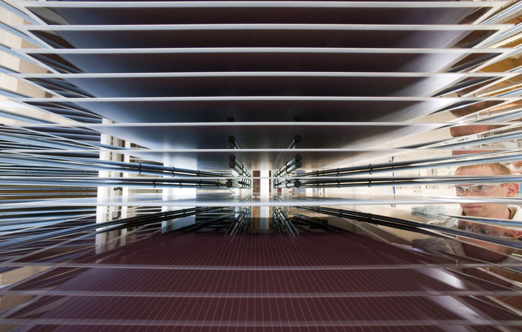 Ersol Solar Energy AG - Herstellung von Dünnschicht Photovoltaikmodulen / Corporate Fotografie / Foto Tom Schulze