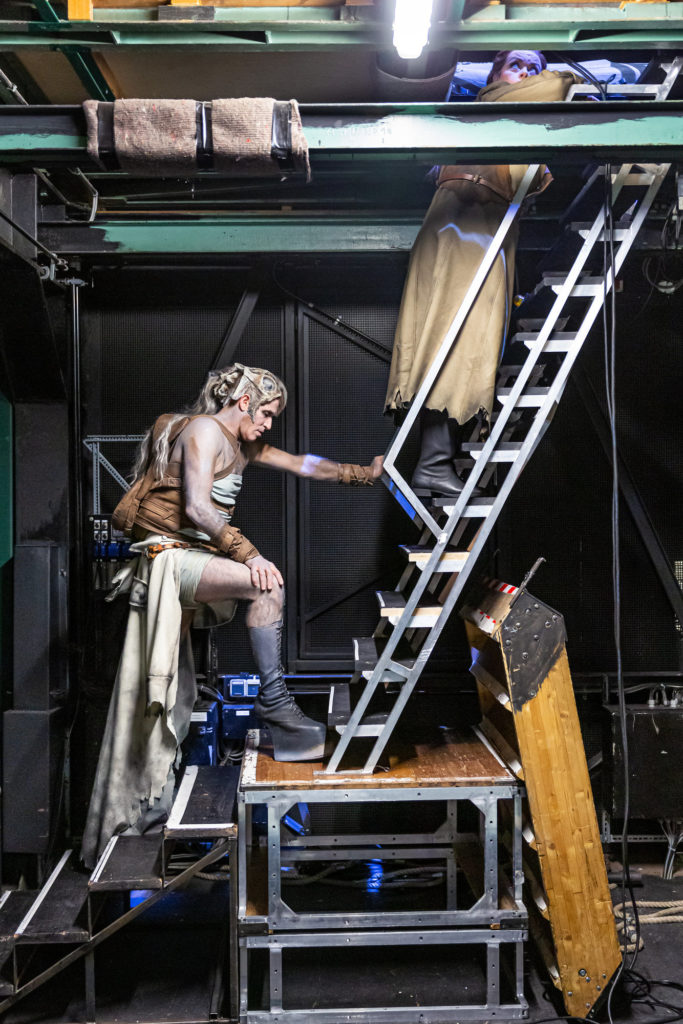 Backstage - "Die Walküren" aus dem Opernzyklus "Der Ring des Nibelungen" - Oper Leipzig / Theaterfotografie / Foto Tom Schulze